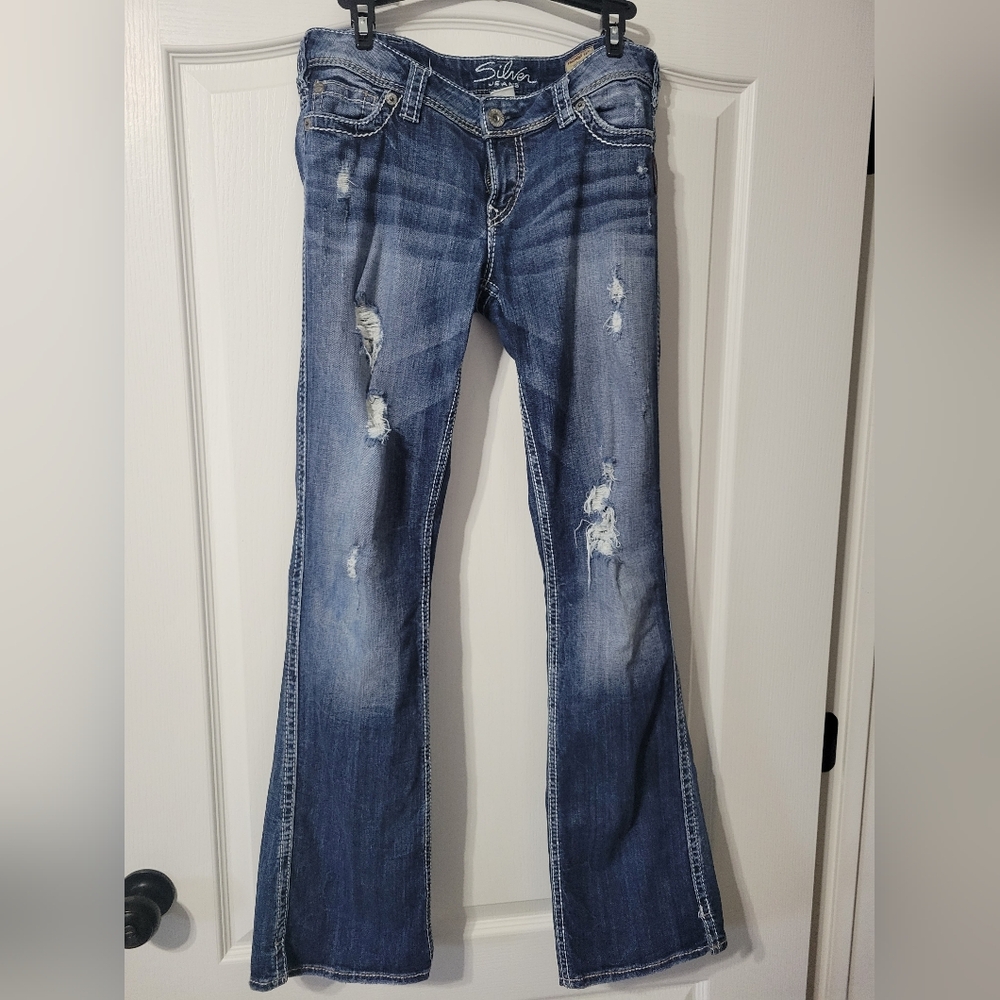 Silver jeans women's size 30W/33L Frances 18" bootcut